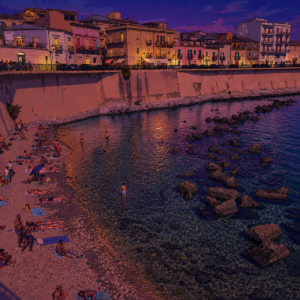 Zena pubblica Cala Rossa il nuovo singolo tra urban, Sicilia e nostalgia Zena pubblica