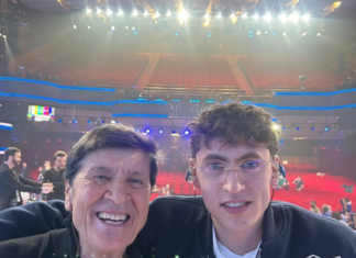 Tredici Pietro interpreta Gianni Morandi nel film su Lucio Dalla: cast e quando esce Tredici Pietro interpreta Gianni Morandi nel film su Lucio Dalla: cast e quando esce