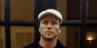 Tolga Sarıtaş chi è? Età, biografia, moglie, figli, film e serie TV, Instagram e vita privata Tolga Sarıtaş chi è